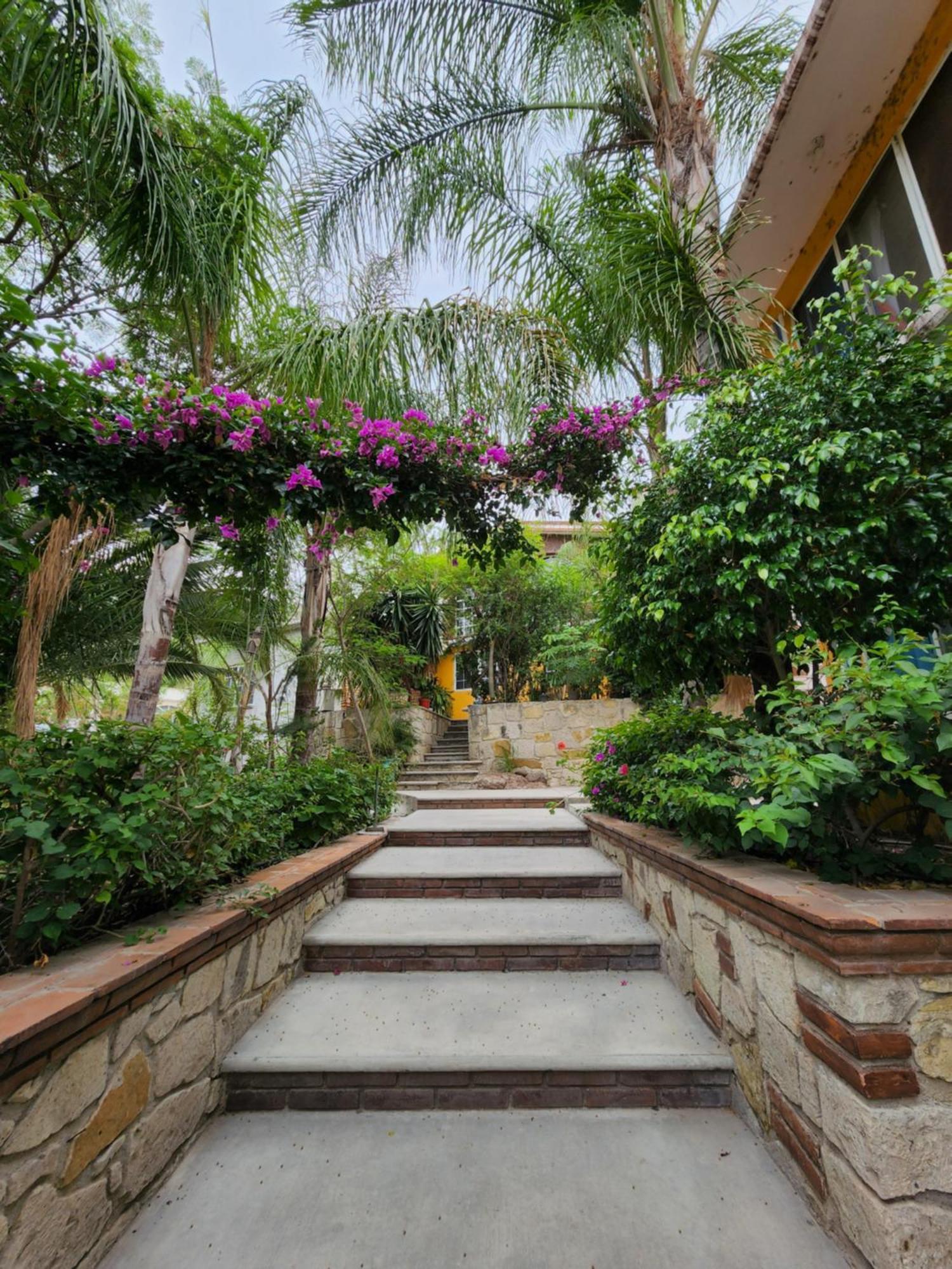 Quinta Las Bugambilias Hotel Tecozautla Exterior foto